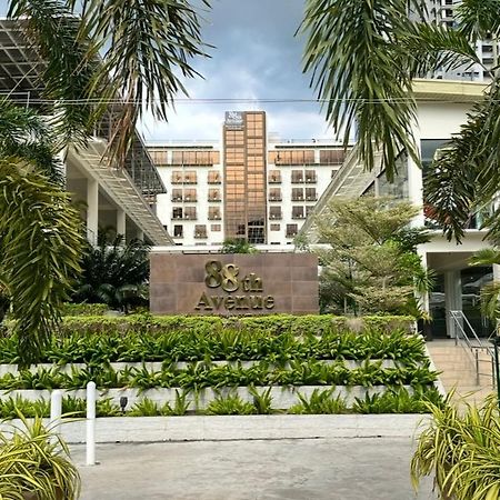 88Th Avenue Aparthotel Cebu Exterior photo