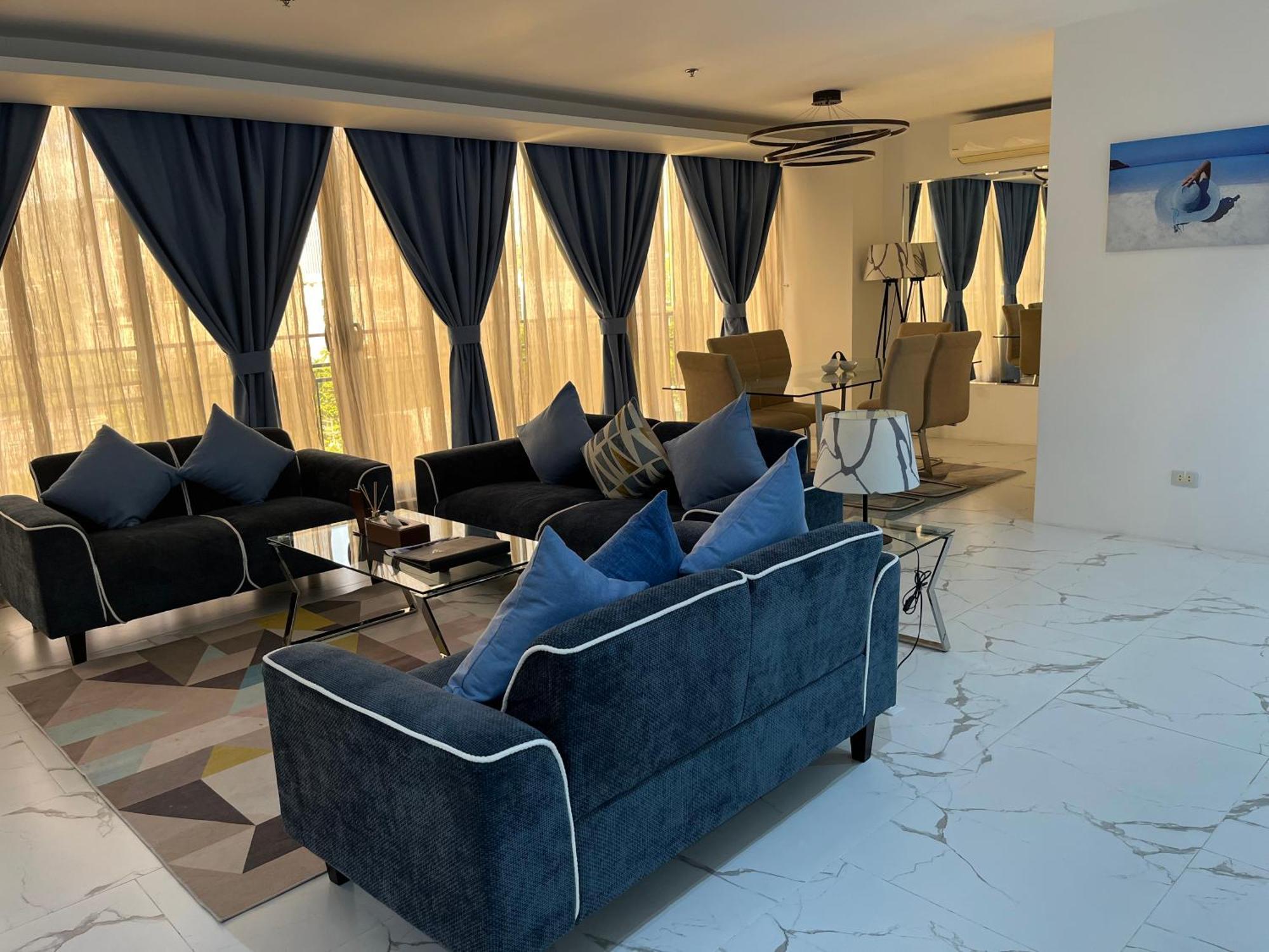 88Th Avenue Aparthotel Cebu Exterior photo